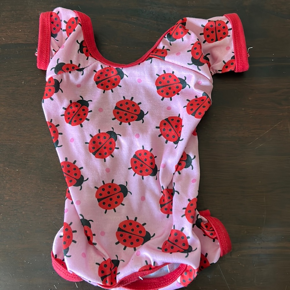 Pet clothing
